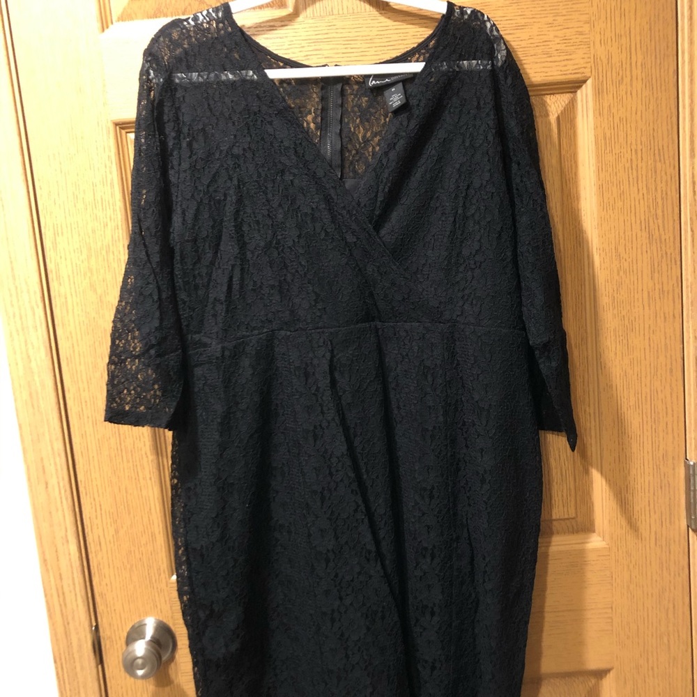 Black lace party dress